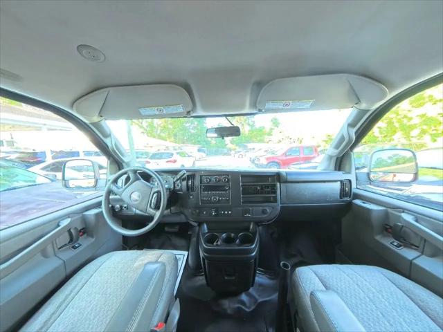 2019 GMC Savana 2500 Work Van