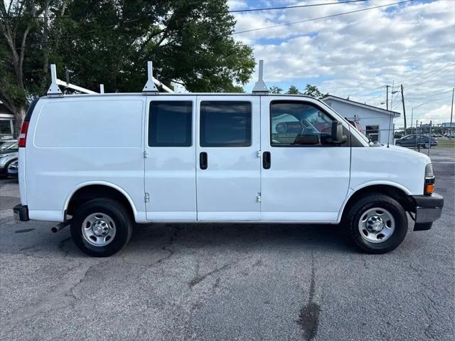 2022 Chevrolet Express Cargo Van RWD 2500 Regular Wheelbase WT