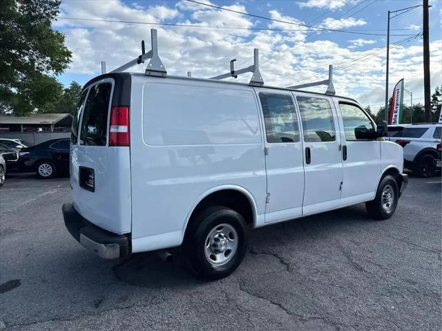 2022 Chevrolet Express Cargo Van RWD 2500 Regular Wheelbase WT