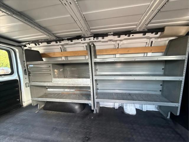 2022 Chevrolet Express Cargo Van RWD 2500 Regular Wheelbase WT