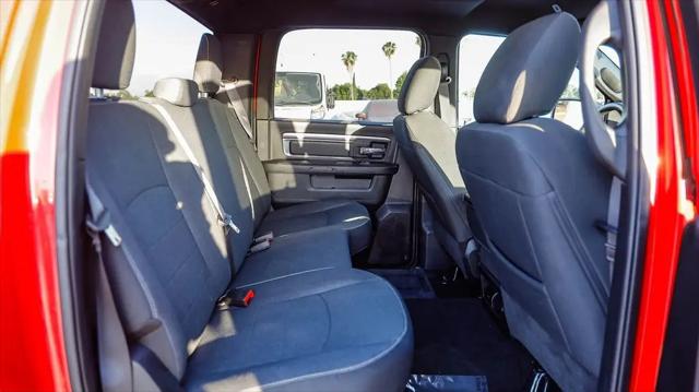 2024 Ram 1500 Classic Warlock Crew Cab 4x2 5'7" Box