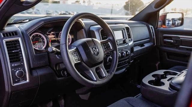 2024 Ram 1500 Classic Warlock Crew Cab 4x2 5'7" Box
