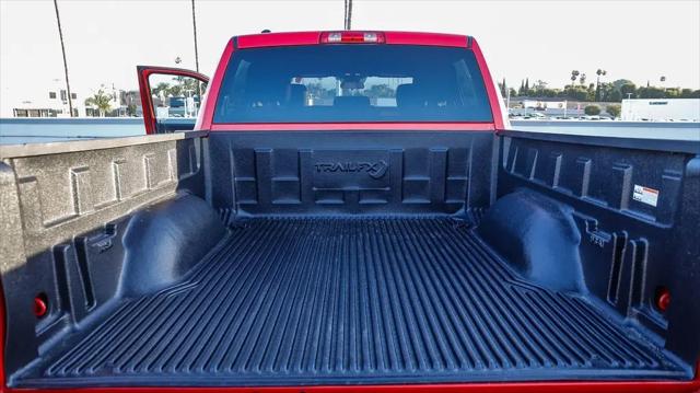2024 Ram 1500 Classic Warlock Crew Cab 4x2 5'7" Box