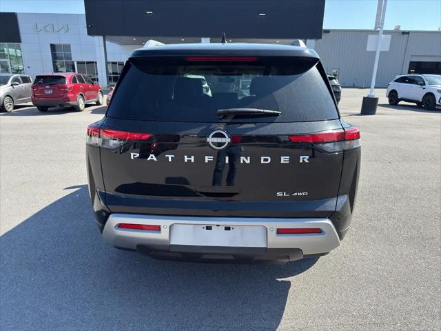 2025 Nissan Pathfinder SL 4WD