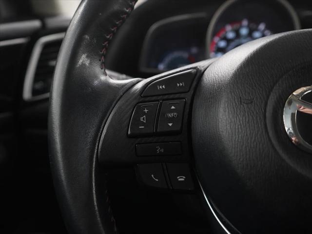 2015 Mazda Mazda3 i Touring