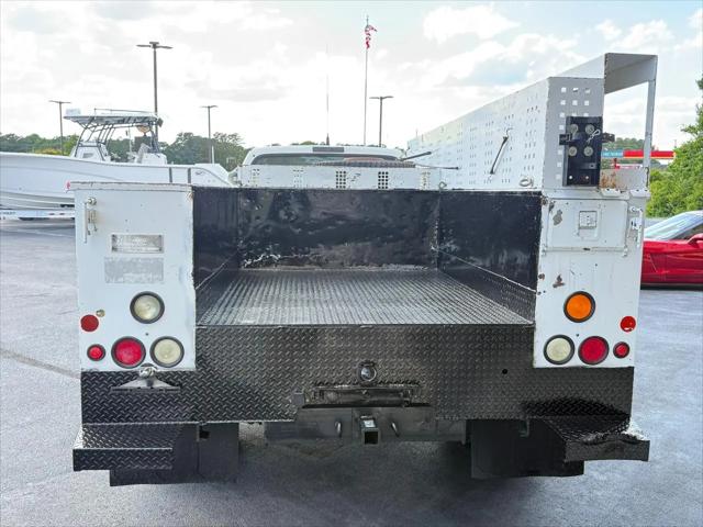 2004 Ford F-450 XL