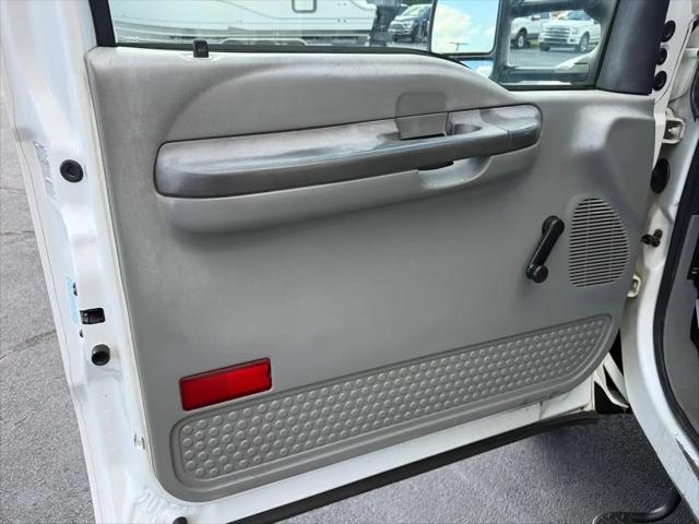 2004 Ford F-450 XL