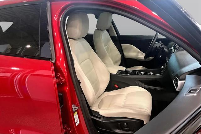 2017 Jaguar F-PACE 35t Prestige