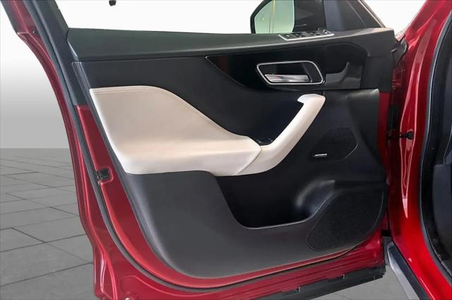 2017 Jaguar F-PACE 35t Prestige