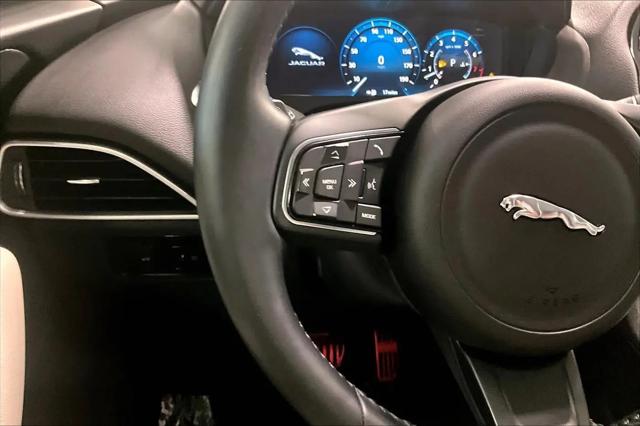 2017 Jaguar F-PACE 35t Prestige