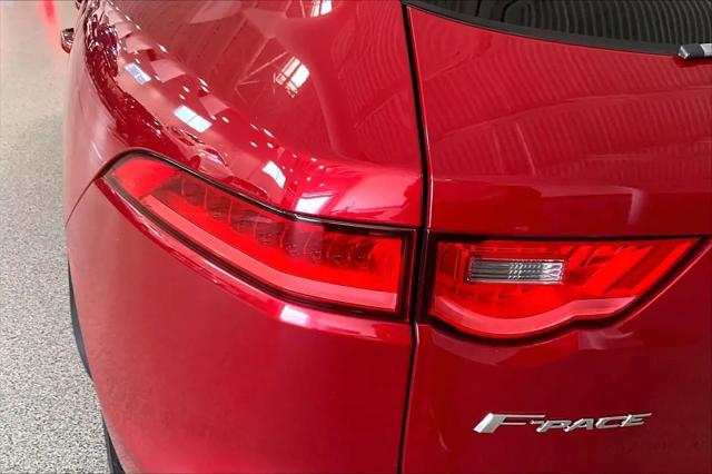 2017 Jaguar F-PACE 35t Prestige