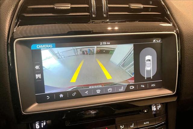 2017 Jaguar F-PACE 35t Prestige