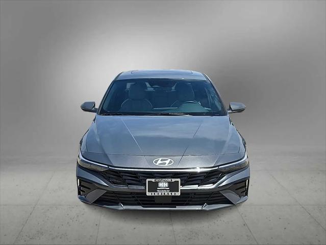 2025 Hyundai Elantra Hybrid Limited