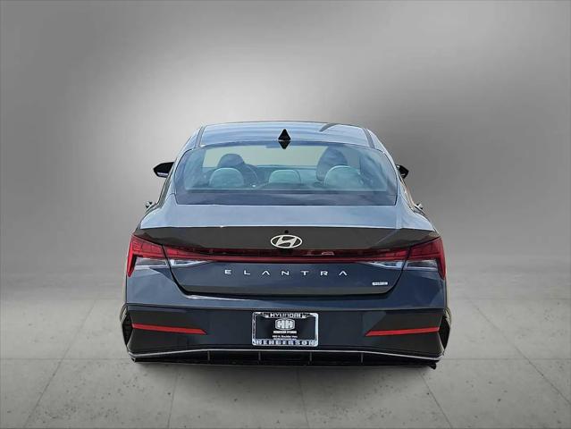 2025 Hyundai Elantra Hybrid Limited