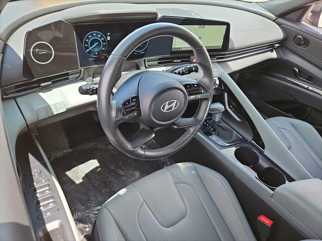 2025 Hyundai Elantra Hybrid Limited