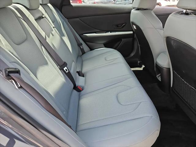2025 Hyundai Elantra Hybrid Limited