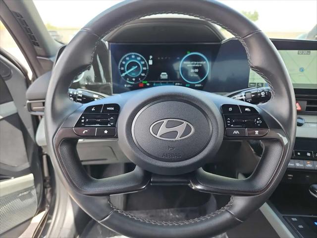 2025 Hyundai Elantra Hybrid Limited