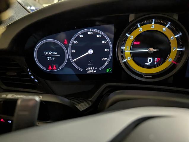 2022 Porsche 911 Carrera