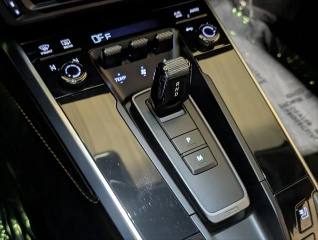 2022 Porsche 911 Carrera