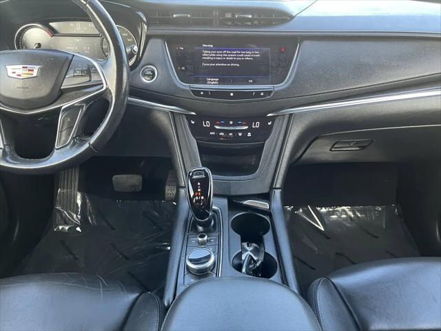 2021 Cadillac XT5 FWD Premium Luxury