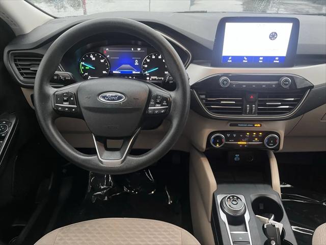 2022 Ford Escape SE Hybrid