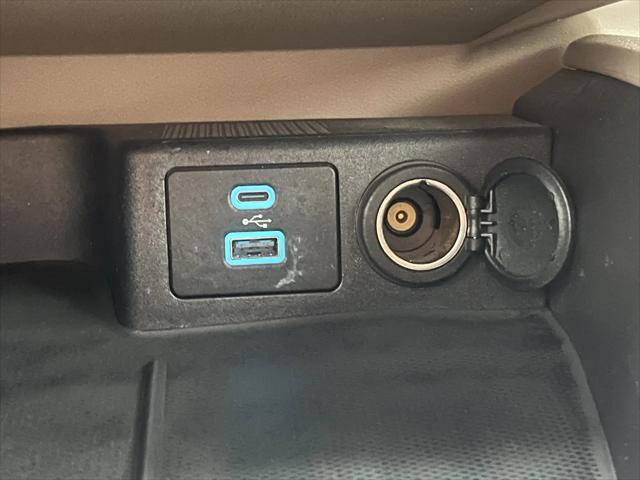 2022 Ford Escape SE Hybrid