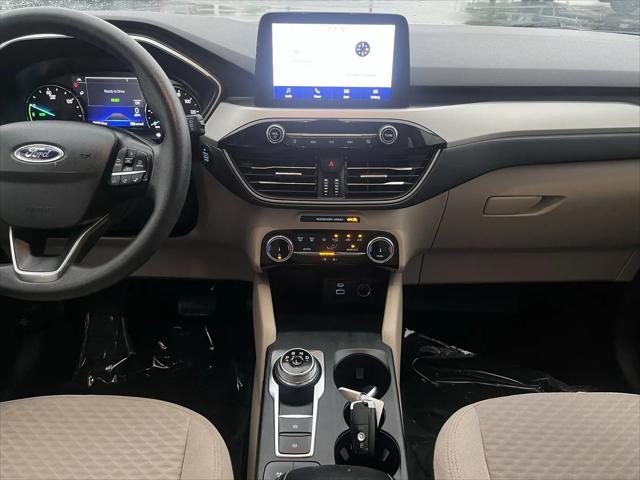 2022 Ford Escape SE Hybrid