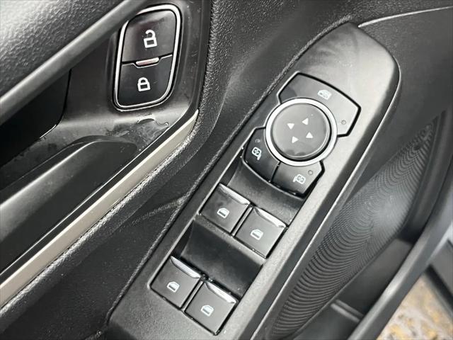 2022 Ford Escape SE Hybrid