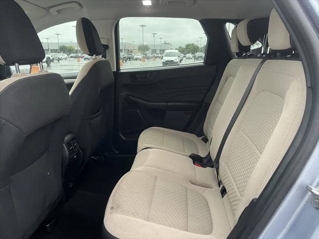 2022 Ford Escape SE Hybrid