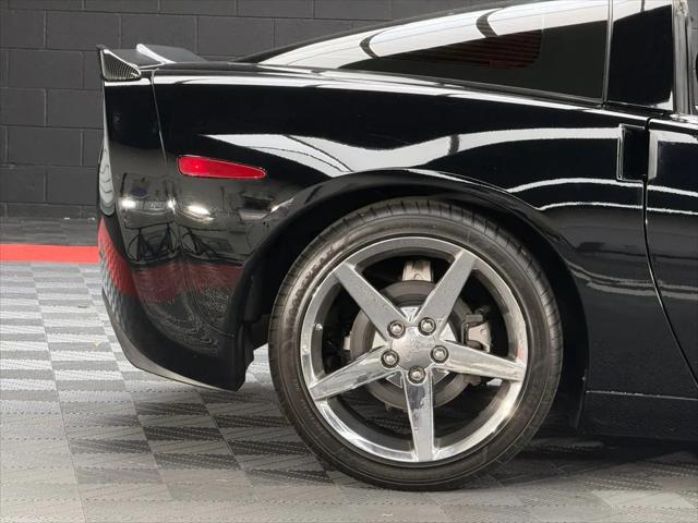 2005 Chevrolet Corvette Base