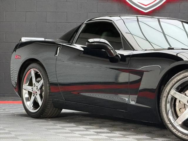 2005 Chevrolet Corvette Base