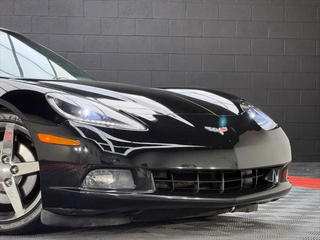 2005 Chevrolet Corvette Base