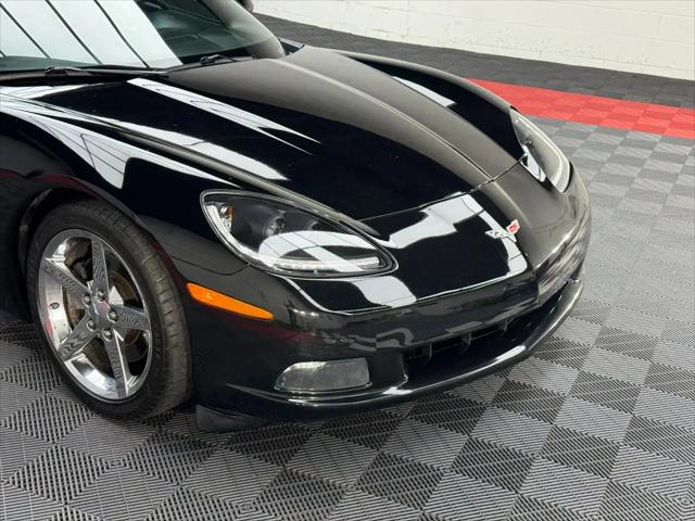 2005 Chevrolet Corvette Base