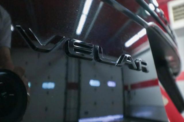 2022 Land Rover Range Rover Velar P250 R-Dynamic S