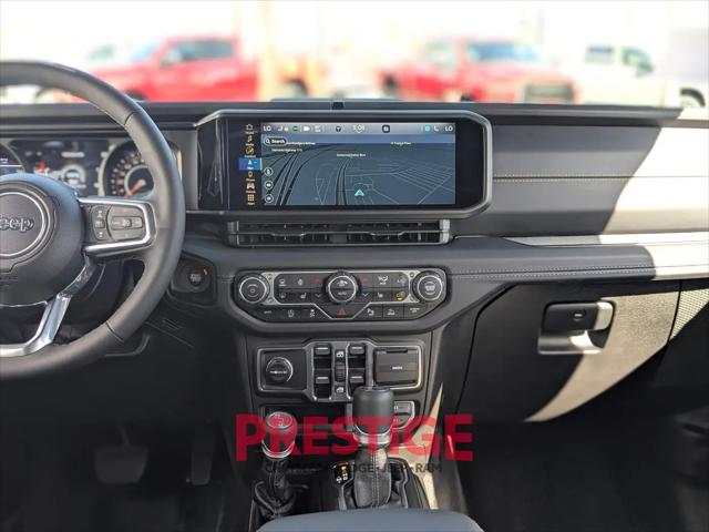2025 Jeep Wrangler 4-Door Sahara 4x4