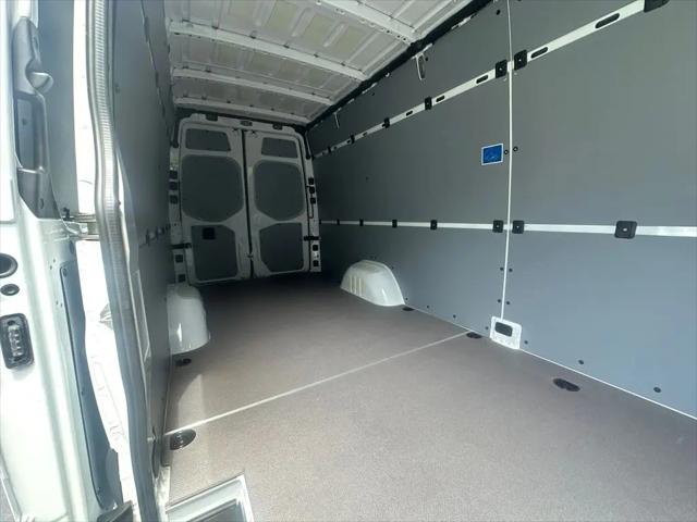 2026 Mercedes-Benz Sprinter 2500 High Roof 4-Cyl Diesel