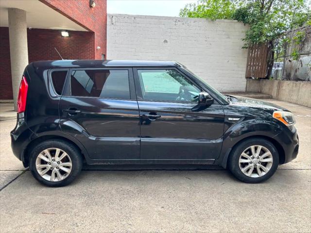 2013 Kia Soul Base