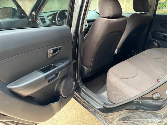 2013 Kia Soul Base