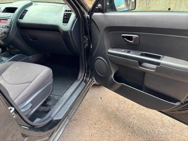 2013 Kia Soul Base