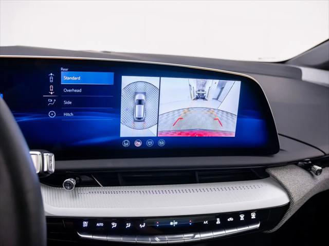 2025 Cadillac iQ Sport 2 AWD