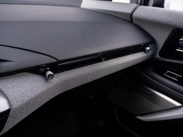 2025 Cadillac iQ Sport 2 AWD
