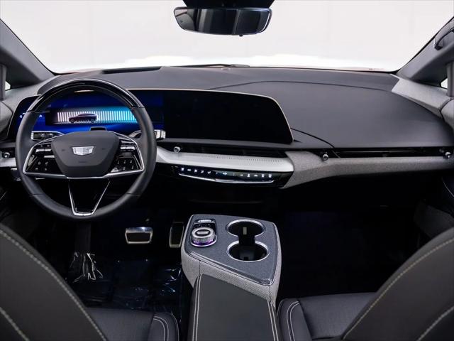 2025 Cadillac iQ Sport 2 AWD