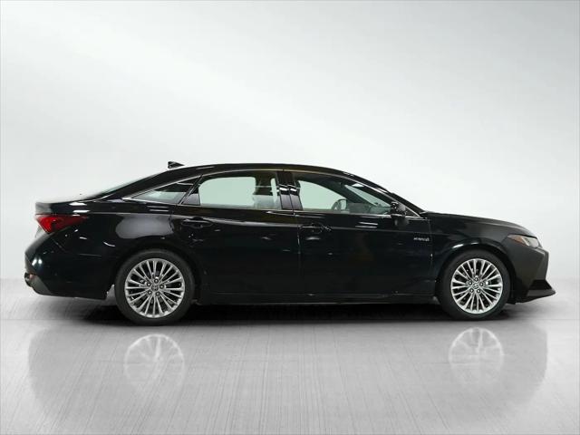2021 Toyota Avalon Limited Hybrid