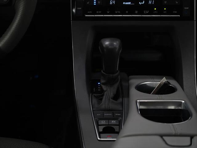 2021 Toyota Avalon Limited Hybrid
