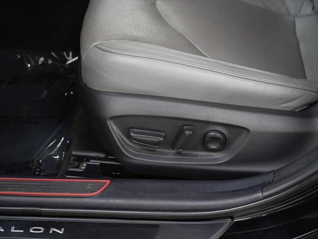 2021 Toyota Avalon Limited Hybrid