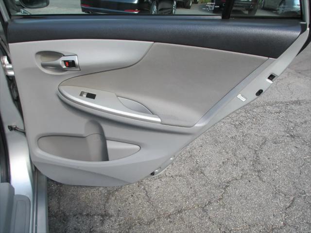 2012 Toyota Corolla LE