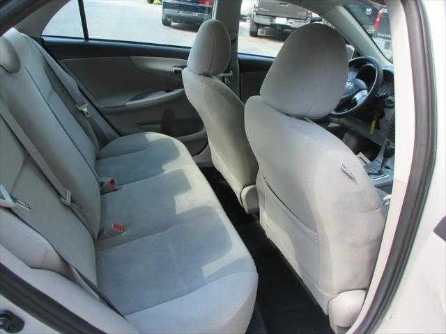 2012 Toyota Corolla LE
