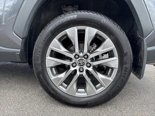 2023 Toyota RAV4 XLE Premium