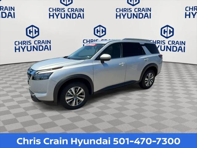 2025 Nissan Pathfinder SL 4WD
