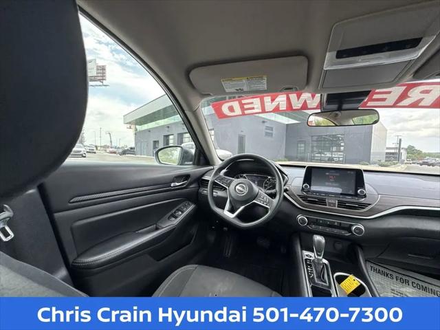 2024 Nissan Altima SV FWD